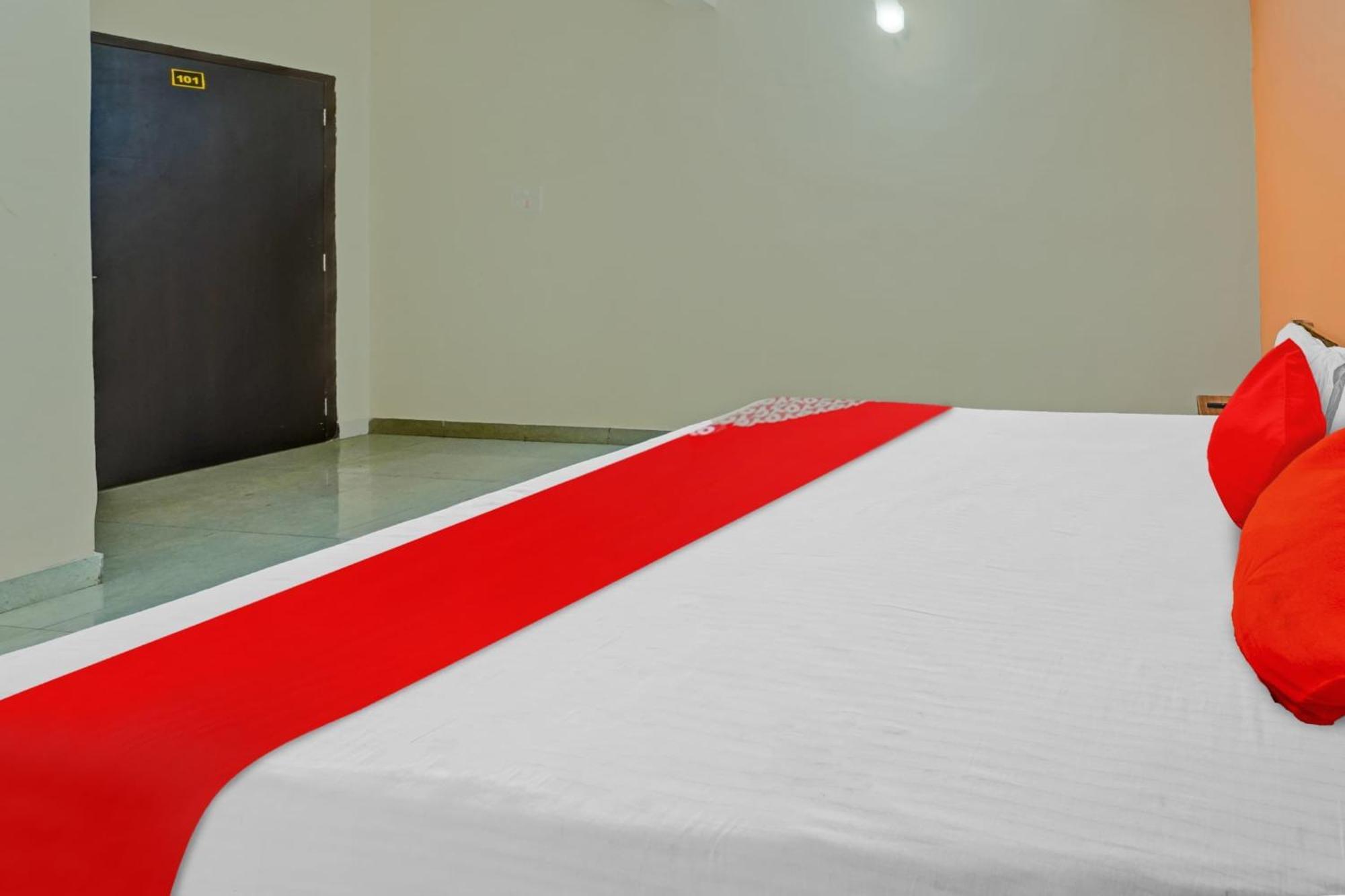 Hotel O Grand Paradise Inn & Banquet Hall パトナー エクステリア 写真