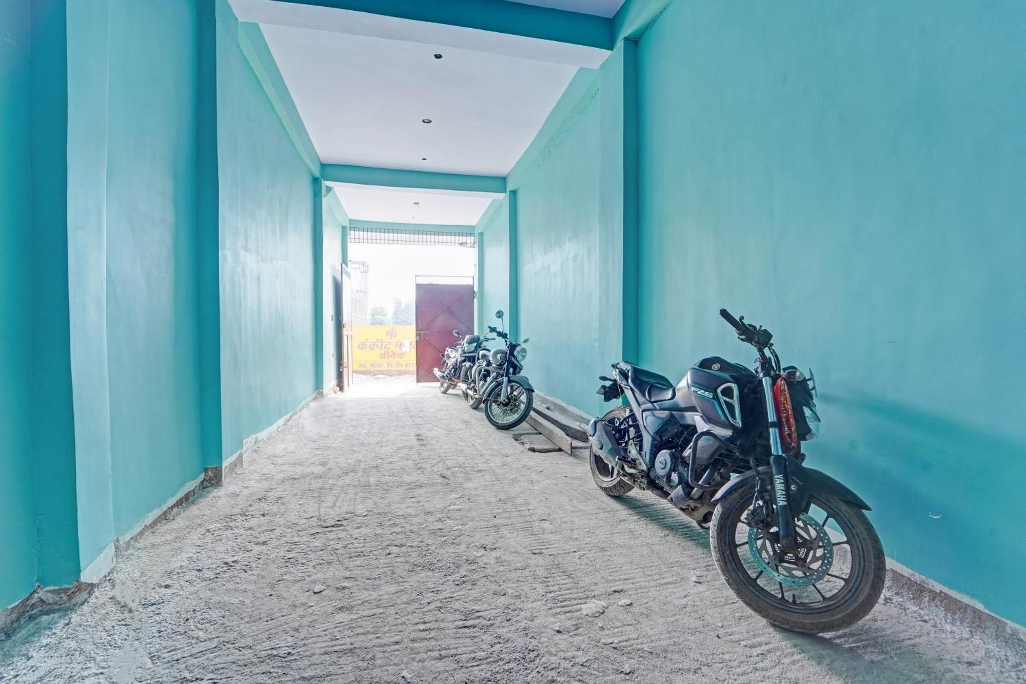 Hotel O Grand Paradise Inn & Banquet Hall パトナー エクステリア 写真